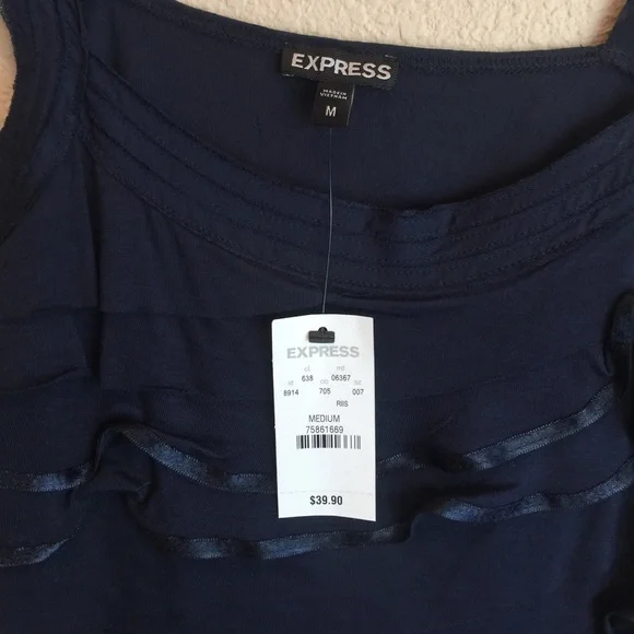 COPY - Express Ruffle Tank - Picture 3 of 4